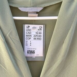 H&M Light Olive Green V-Neck Wrap Top